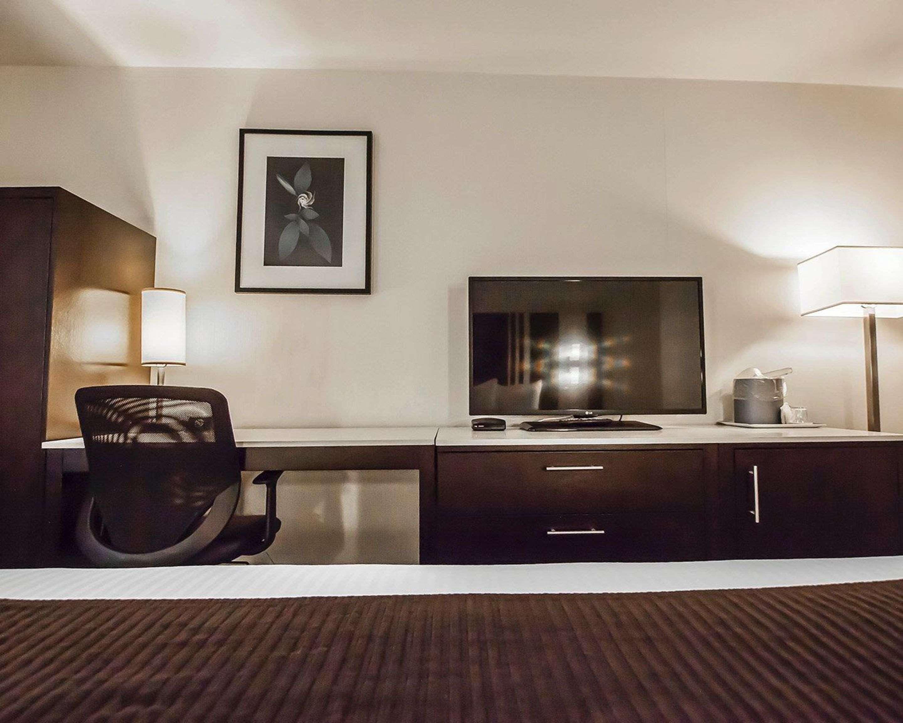Hotel Quality Airport South Richmond