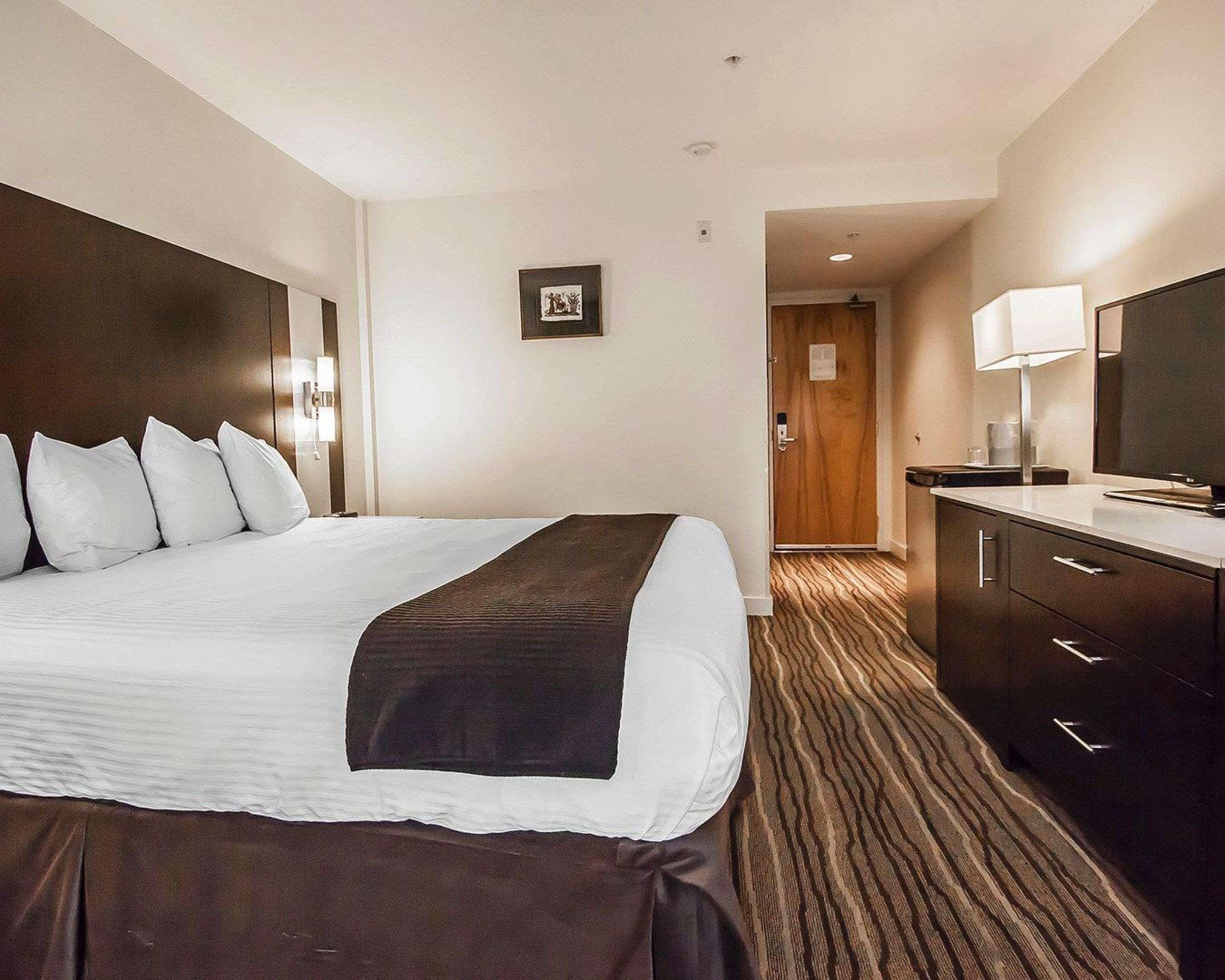 Quality Airport South Hotel